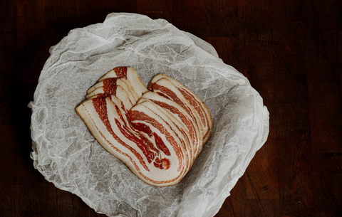 Dry-Cured Rindless Free Range Smoked Streaky Bacon